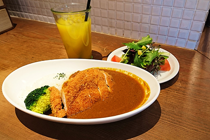 チキンカツカレー